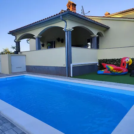 Lägenhet Flora *