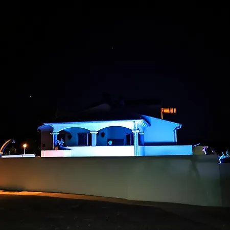 Flora Apartamento Medulin