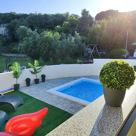Flora Appartement Medulin