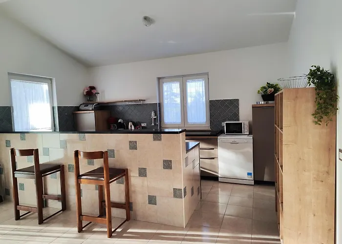 Flora 아파트 메덜린