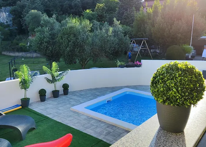 Flora 아파트 메덜린