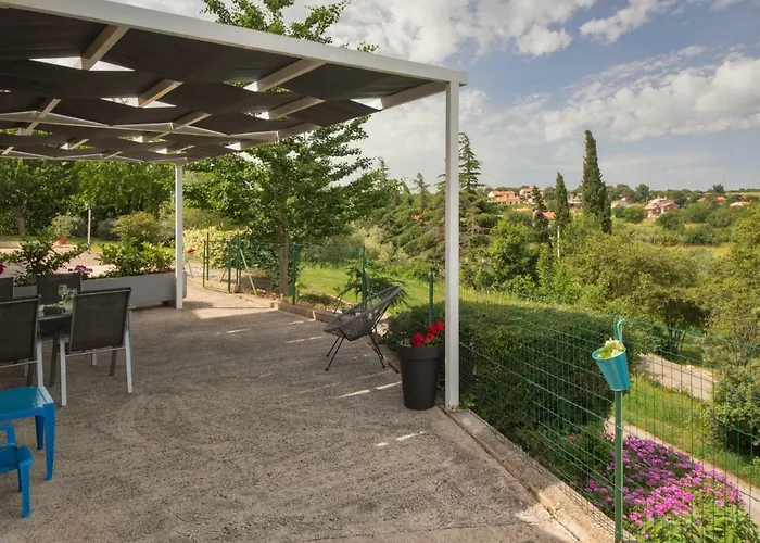 Flora 아파트 메덜린